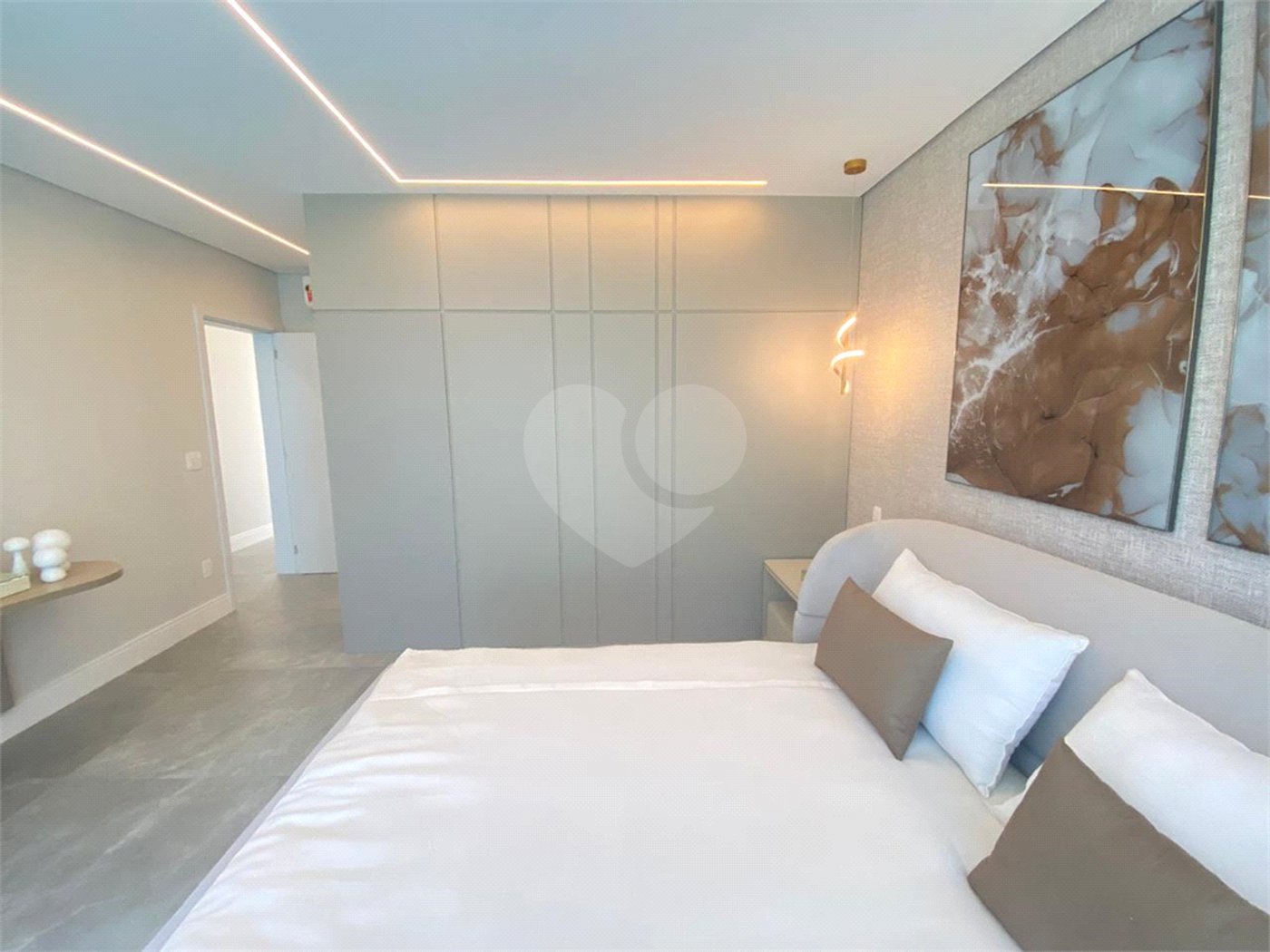 Duplex à venda com 6 suítes em Riviera, Bertioga, SP
