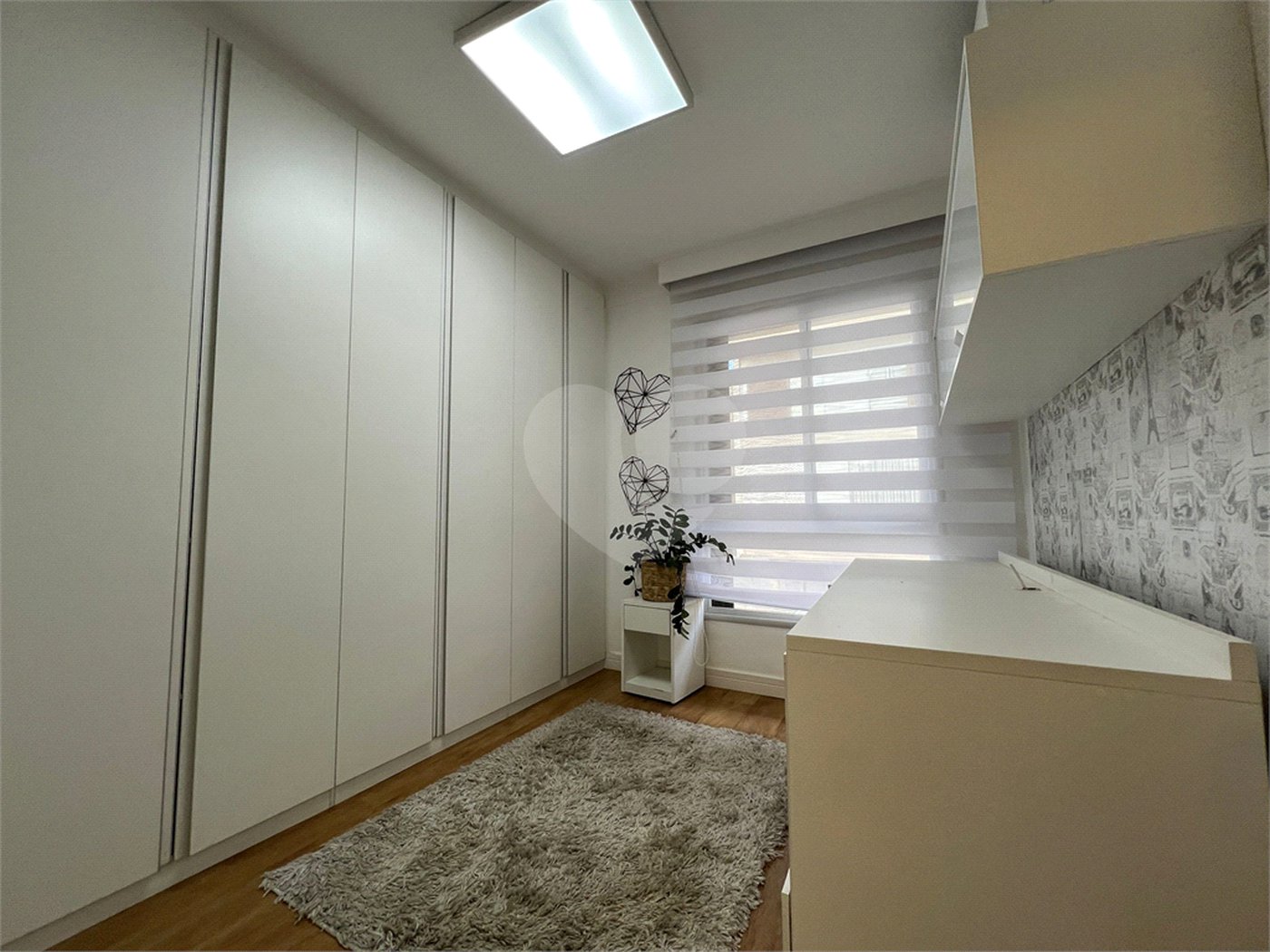 Casa à venda com 4 quartos, sendo 3 suítes,  no condomínio Domus, São Paulo - SP