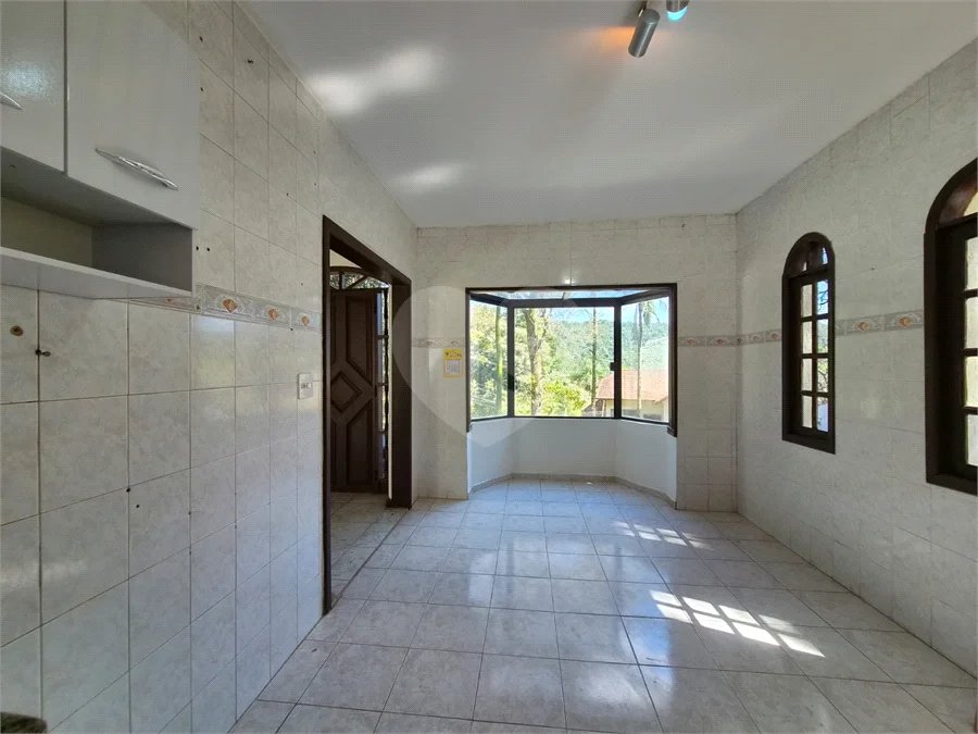 Casa à venda ou para alugar com 4 suítes no condomínio Parque Imperial da Cantareira, Mairiporã - SP