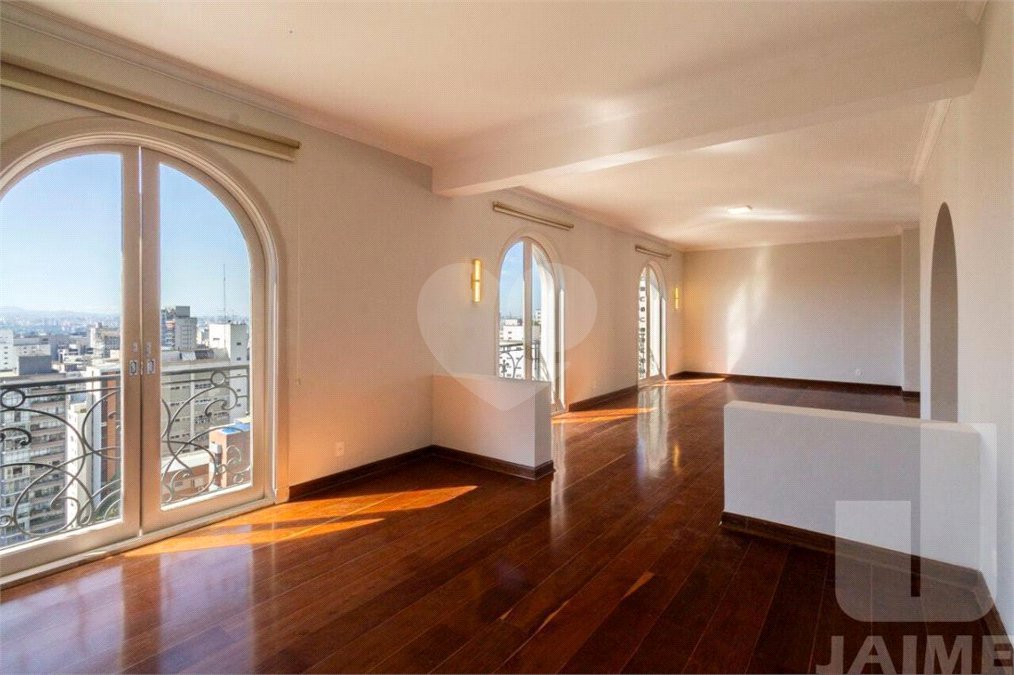 Apartamento à venda ou para alugar com 4 quartos, sendo 2 suítes, em Higienópolis, São Paulo, SP