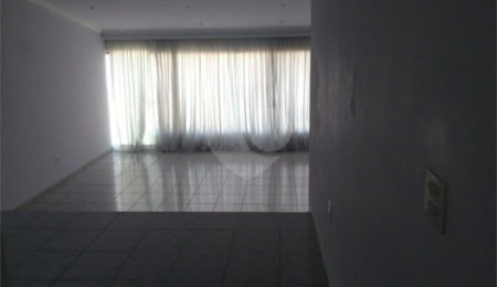 Casa à venda com 3 quartos, sendo 1 suíte,  em Lavapés, Mairiporã, SP