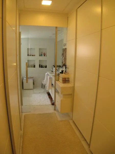 Apartamento à venda com 4 suítes em Vila Suzana, São Paulo, SP