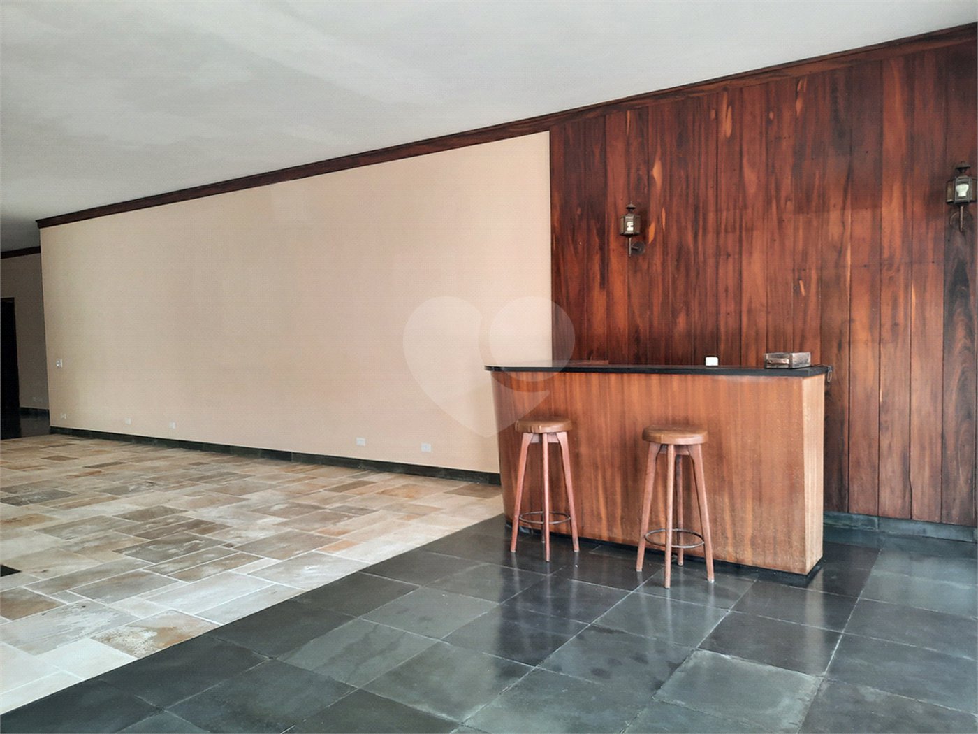 Casa Térrea à venda com 3 suítes em Interlagos, São Paulo, SP
