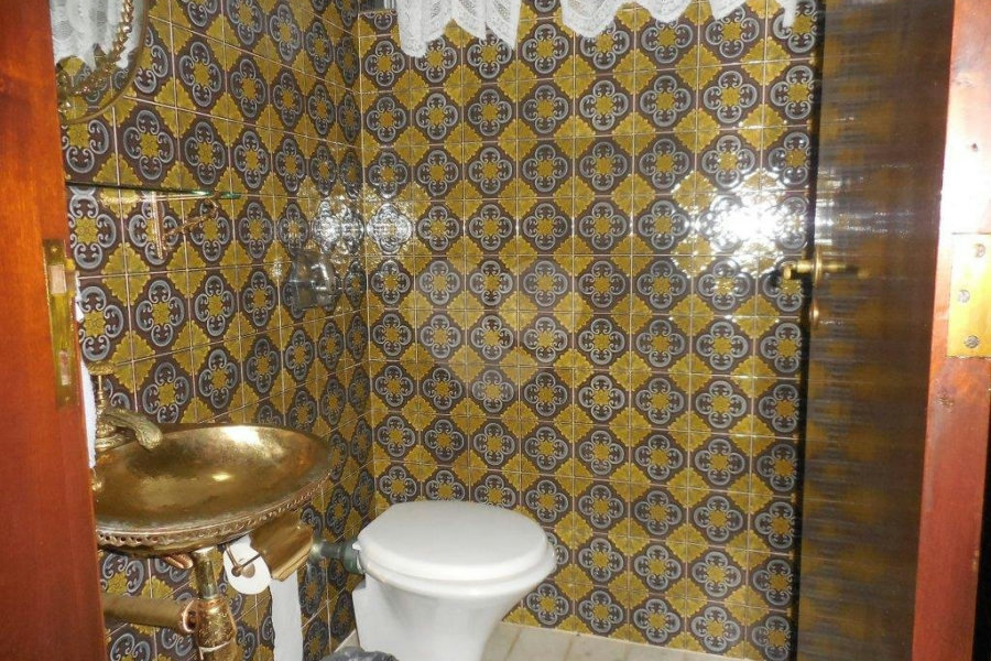 Casa à venda com 3 quartos, sendo 1 suíte, em Piraporinha, Diadema, SP