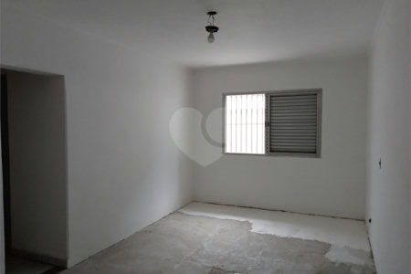 Casa Térrea à venda com 3 suítes em Tucuruvi, São Paulo, SP