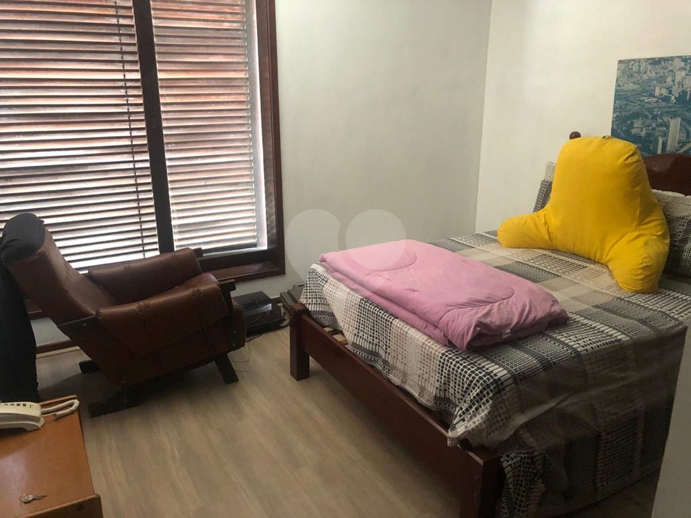 Casa de Vila à venda com 4 quartos, sendo 2 suítes, em Jardim dos Estados, São Paulo, SP