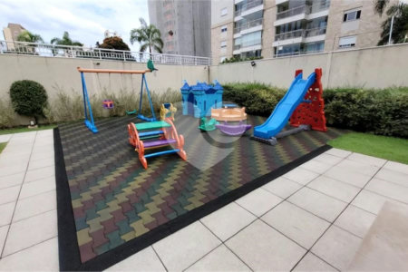 Apartamento à venda com 3 suítes em Lapa, São Paulo, SP