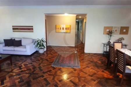 Apartamento à venda com 3 quartos, sendo 2 suítes, em Tijuca, Rio de Janeiro, RJ