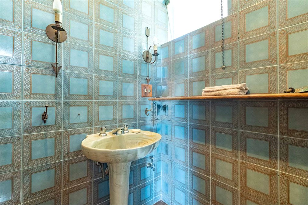 Apartamento à venda ou para alugar com 3 quartos, sendo 1 suíte, em Consolação, São Paulo, SP
