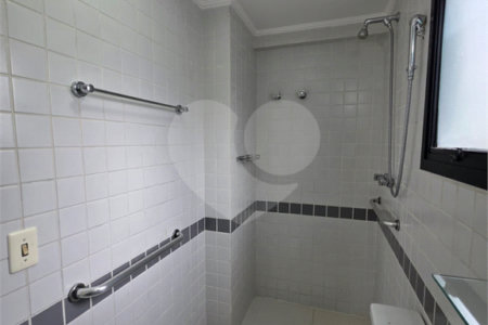 Apartamento à venda com 2 quartos, sendo 1 suíte, em Vila Olímpia, São Paulo, SP