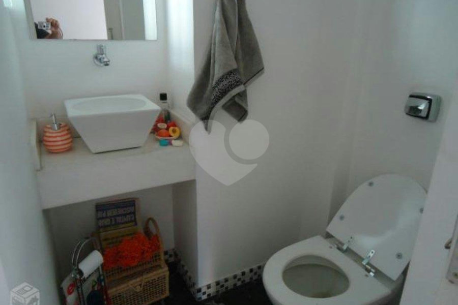Apartamento à venda com 2 quartos, sendo 1 suíte,  em Jardim das Laranjeiras, São Paulo, SP