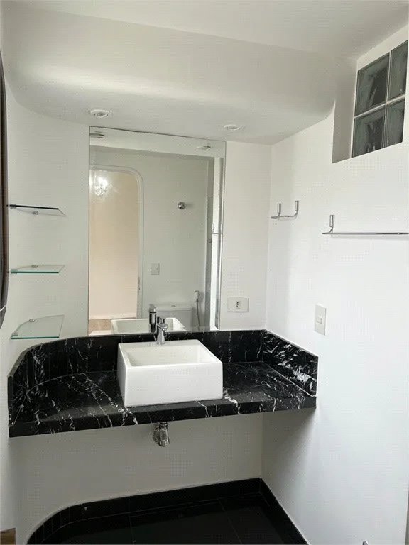 Apartamento à venda com 3 quartos, sendo 2 suítes, em Vila Suzana, São Paulo, SP