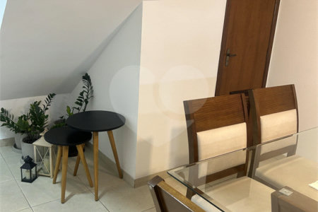 Sobrado à venda com 3 quartos, sendo 1 suíte,  em Vila Marari, São Paulo, SP