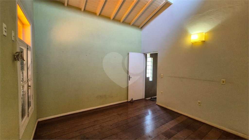 Casa à venda com 3 quartos, sendo 1 suíte,  no condomínio Vinhas da Vista Alegre - Lado Sede, Vinhedo - SP