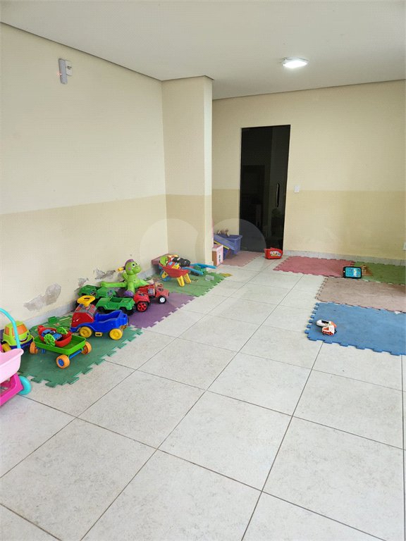 Apartamento à venda com 3 quartos, sendo 1 suíte,  em Jardim Simus, Sorocaba, SP