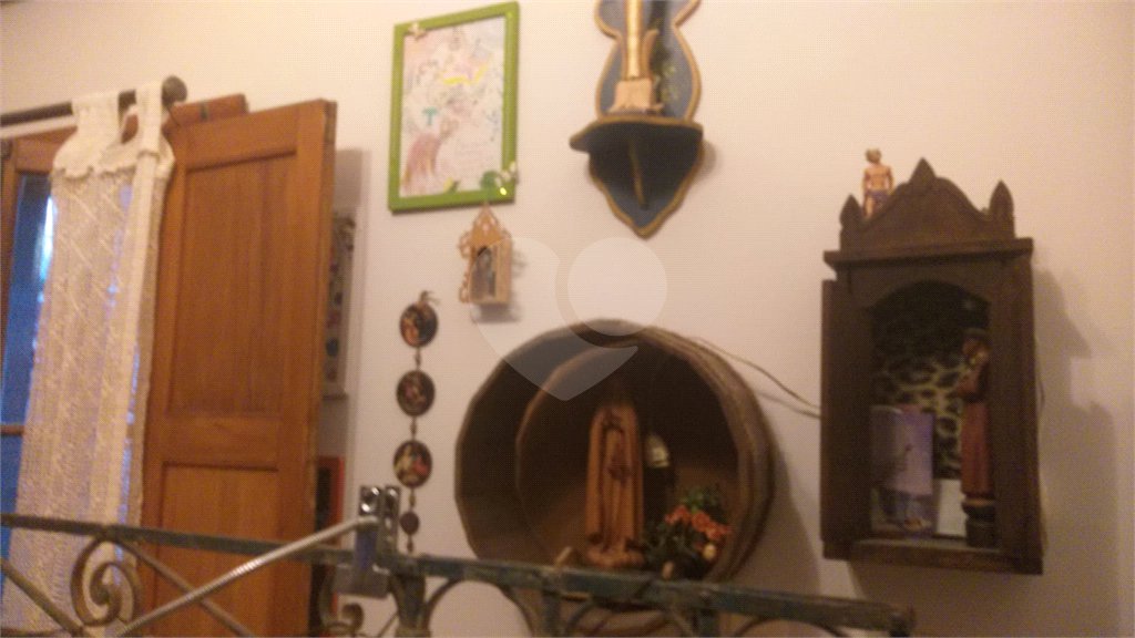 Casa à venda com 3 quartos, sendo 2 suítes, em Vila Mariana, São Paulo, SP