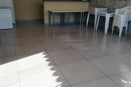 Casa à venda com 3 quartos, sendo 1 suíte, no condomínio Moradas do Horto, São Paulo - SP