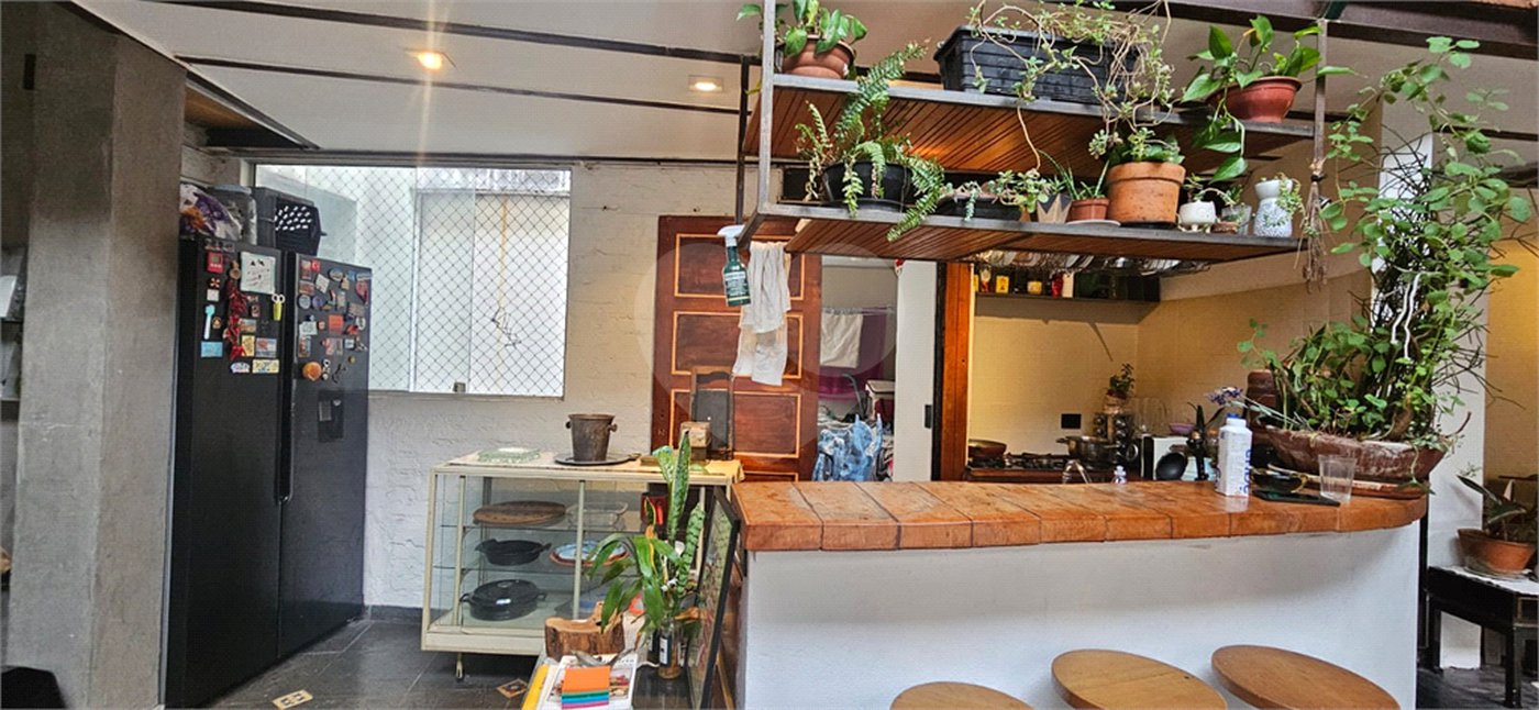 Apartamento à venda com 2 suítes em Santa Cecília, São Paulo, SP
