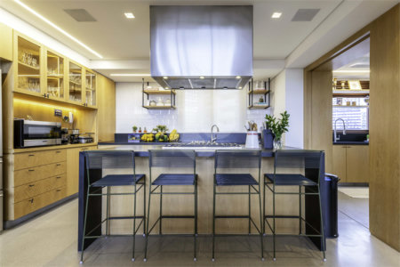 Apartamento à venda com 3 suítes em Jardim das Bandeiras, São Paulo, SP
