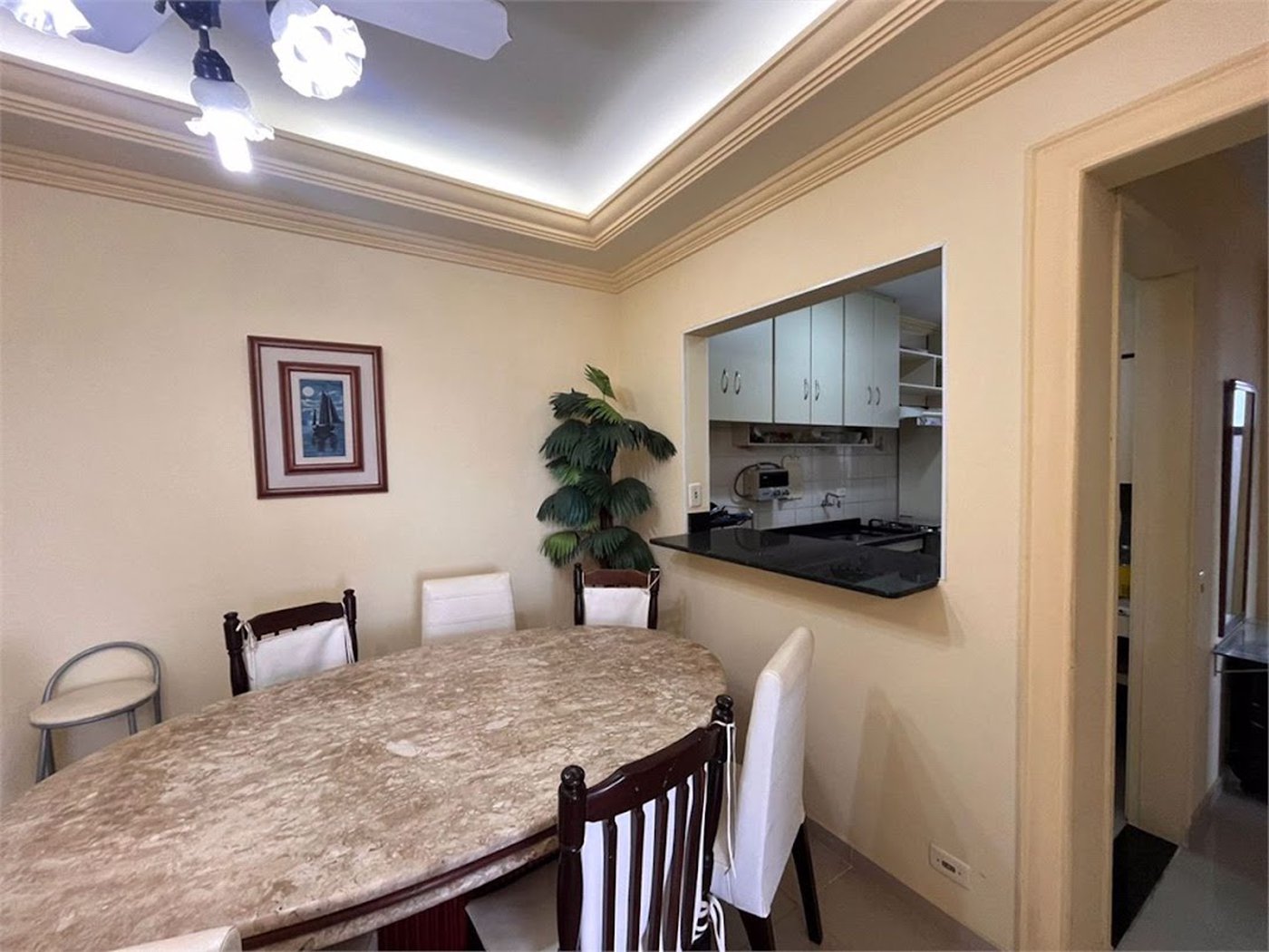 Apartamento com 2 dormitórios à venda, 65 m² por R$ 424.000,00 - Vila Júlia - Guarujá/SP