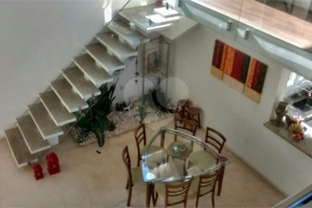 Casa à venda com 4 quartos, sendo 2 suítes, em Pinhal, Jarinu, SP