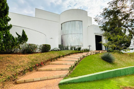 Casa à venda com 4 suítes no condomínio Dos Lagos, Itupeva - SP