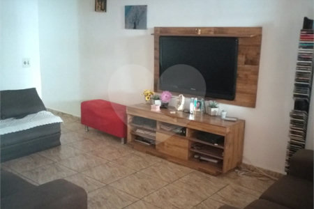 Sobrado à venda com 2 quartos em Vila Mazzei, São Paulo, SP
