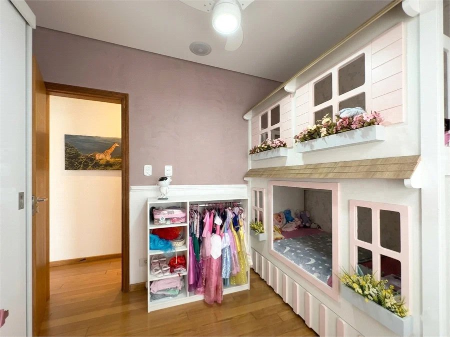 Casa à venda com 3 quartos, sendo 1 suíte, em Brooklin Paulista, São Paulo, SP