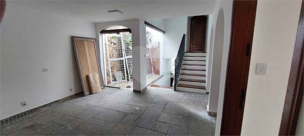 Casa à venda com 3 quartos, sendo 1 suíte, em Jardim Vergueiro, Sorocaba, SP