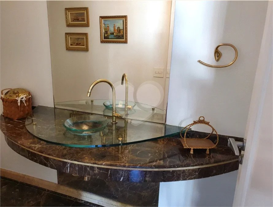 Casa à venda ou para alugar com 5 suítes no condomínio Residencial Morumbi Q.1, São Paulo - SP