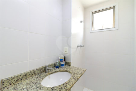 Apartamento à venda com 3 quartos, sendo 2 suítes, em Vila Lageado, São Paulo, SP