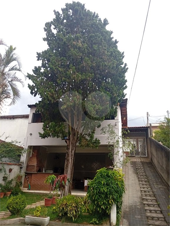 Casa à venda com 3 quartos, sendo 1 suíte, em Parque Vitória, São Paulo, SP