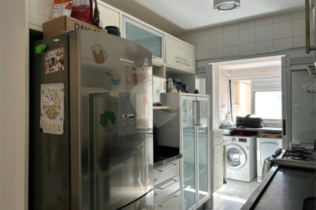 Apartamento à venda com 2 quartos, sendo 1 suíte, em Vila Andrade, São Paulo, SP