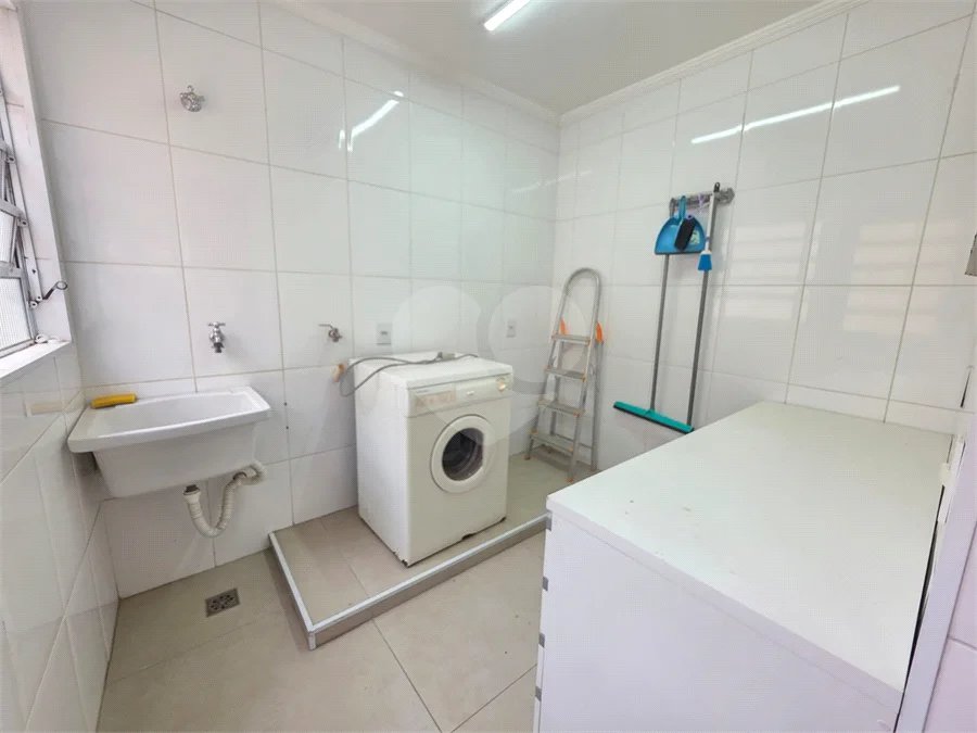 Casa à venda ou para alugar com 3 quartos, sendo 1 suíte, no condomínio Terras de São Francisco, Vinhedo - SP
