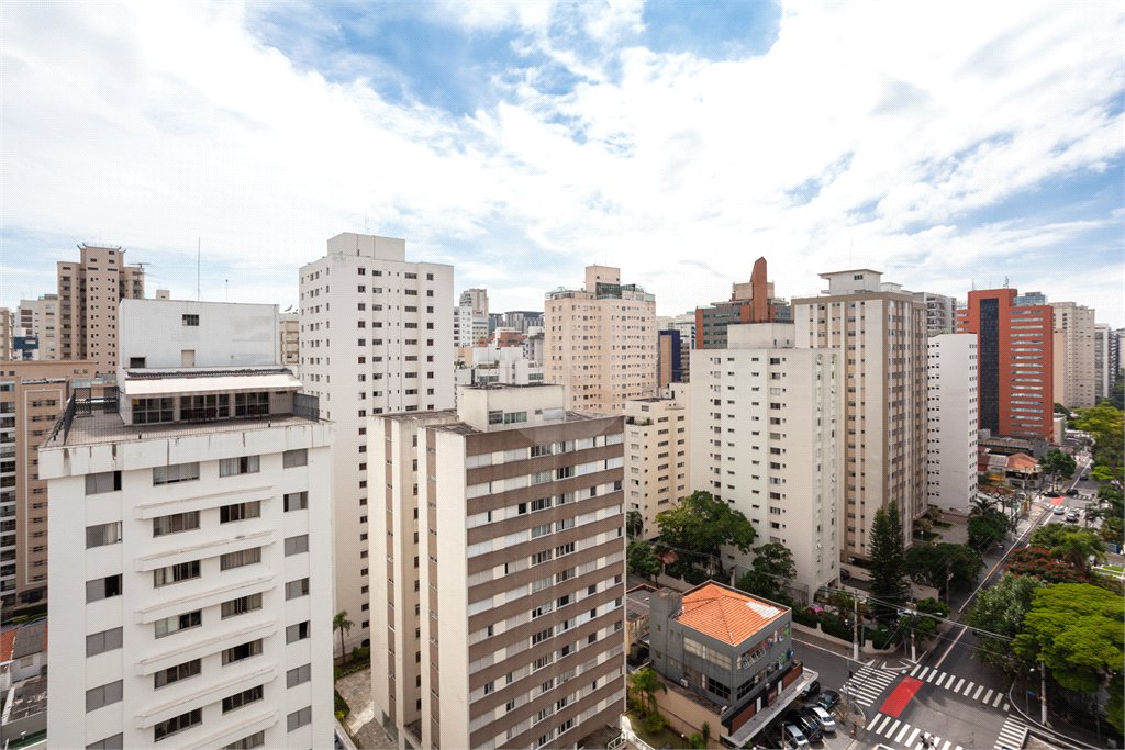 Cobertura à venda ou para alugar com 1 suíte em Indianópolis, São Paulo, SP