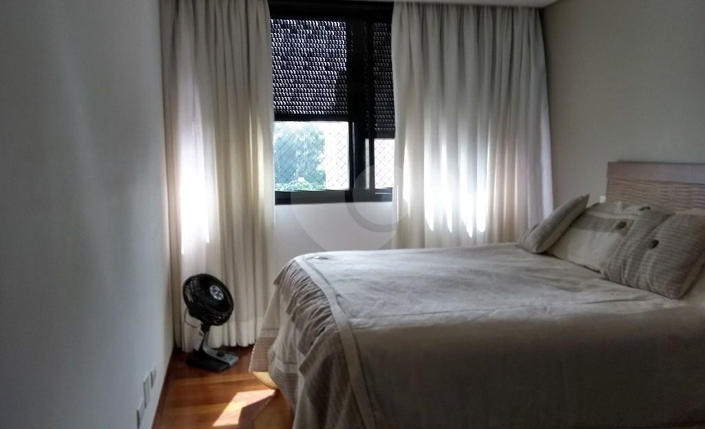 Apartamento à venda com 4 quartos, sendo 2 suítes, em Santana, São Paulo, SP