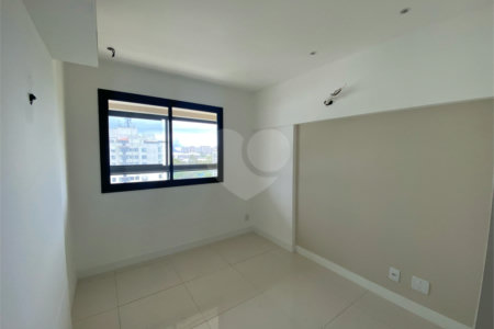 Apartamento à venda com 2 quartos, sendo 1 suíte, em Recreio dos Bandeirantes, Rio de Janeiro, RJ