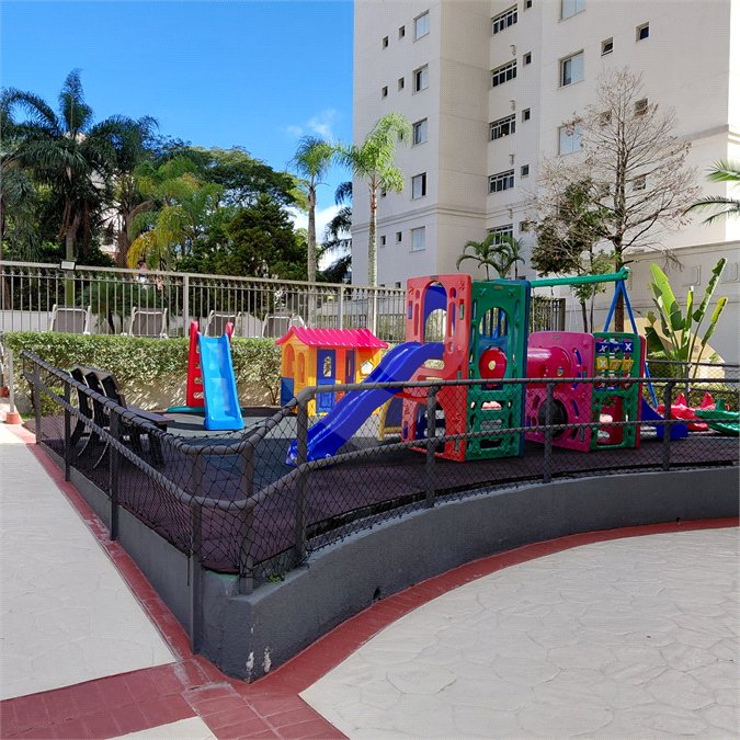 Apartamento à venda com 3 quartos, sendo 1 suíte, em Vila Sofia, São Paulo, SP