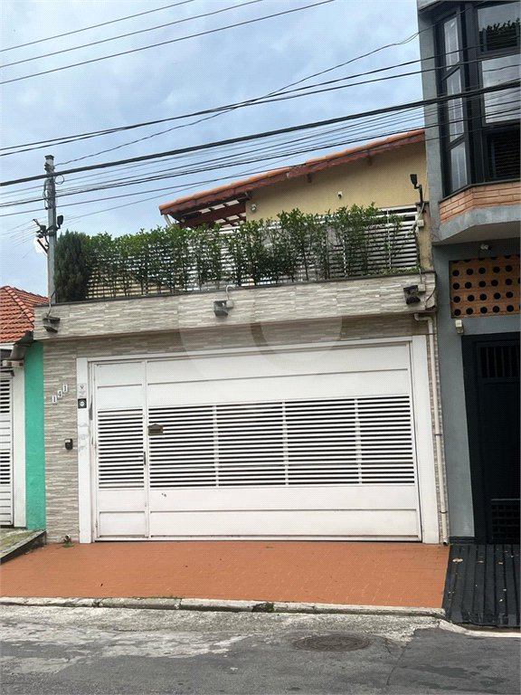 Sobrado à venda com 2 quartos, sendo 1 suíte, em Parque Edu Chaves, São Paulo, SP