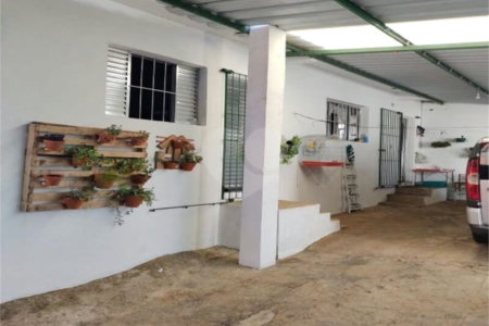 Casa à venda com 5 quartos em Recanto dos Eucaliptos, Mairinque, SP