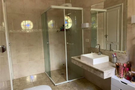 Casa à venda com 4 quartos, sendo 3 suítes,  em Fazenda Morumbi, São Paulo, SP