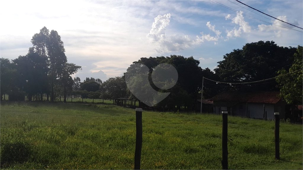 Sítio à venda com 3 quartos, sendo 1 suíte, em Recanto dos Bandeirantes, Porto Feliz, SP