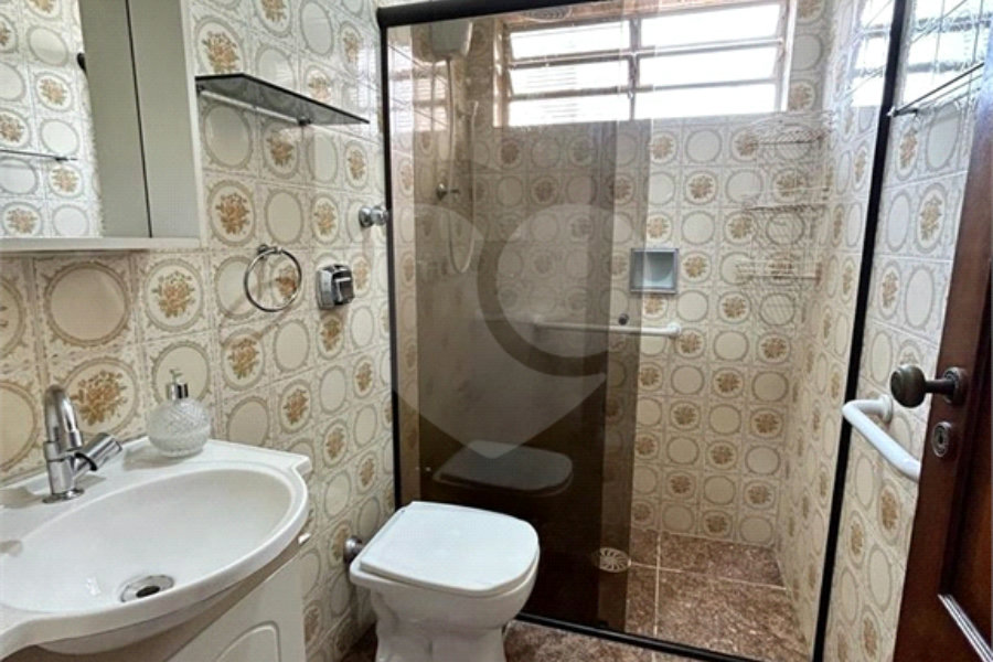Casa à venda com 5 quartos, sendo 1 suíte, em Vila Mazzei, São Paulo, SP