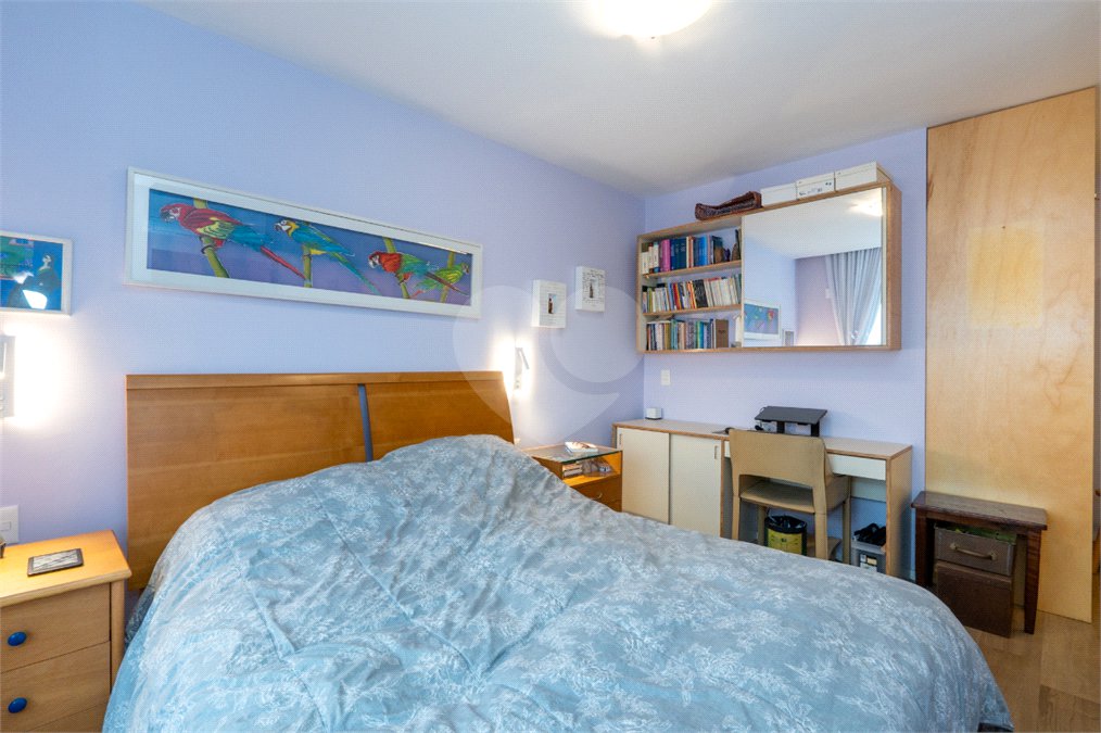 Apartamento à venda com 3 suítes em Campo Belo, São Paulo, SP