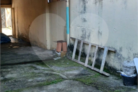 Casa à venda com 3 quartos em Santíssimo, Rio de Janeiro, RJ