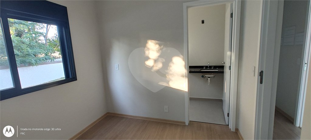 Casa à venda com 3 suítes no condomínio Reserva Ybyra, Atibaia - SP