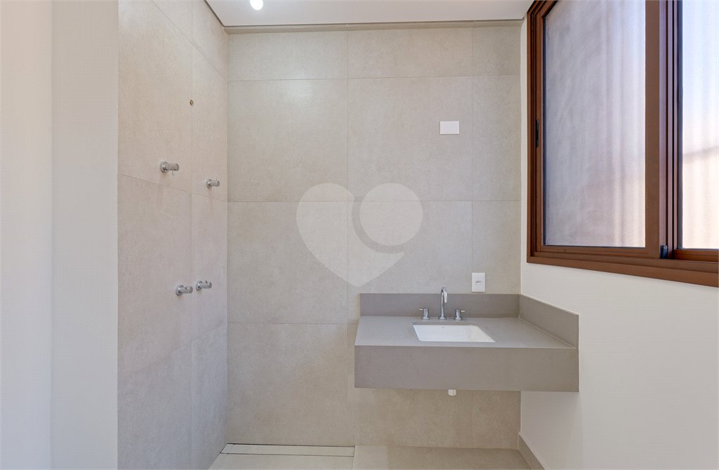 Casa à venda com 4 suítes no condomínio Casa Flora Badra, São Paulo - SP