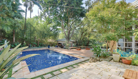 Casa à venda com 5 suítes no condomínio Chácara Flora, São Paulo - SP