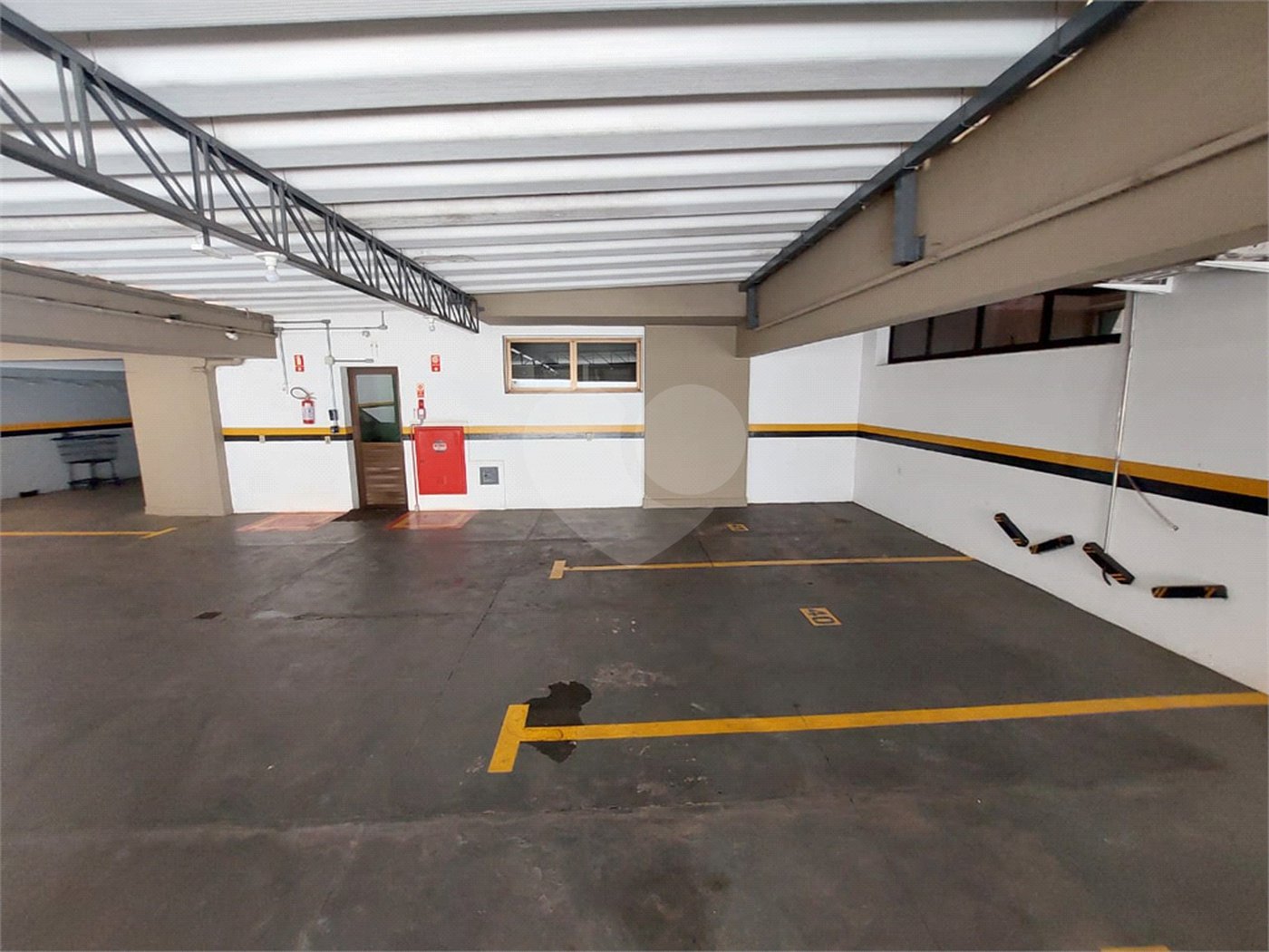 Apartamento para alugar com 3 quartos, sendo 1 suíte,  no Centro, Indaiatuba, SP