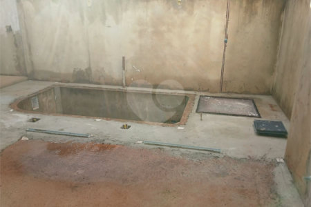 Casa à venda com 3 quartos, sendo 1 suíte, no condomínio Residencial Jardim, Sorocaba - SP